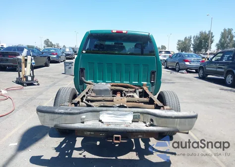 2001 GMC Sierra 1500 Sl из США, поврежденный, VIN 1GTEC14V01Z194857